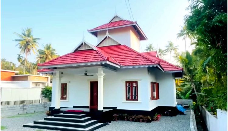 1300 Sqft Traditional Home