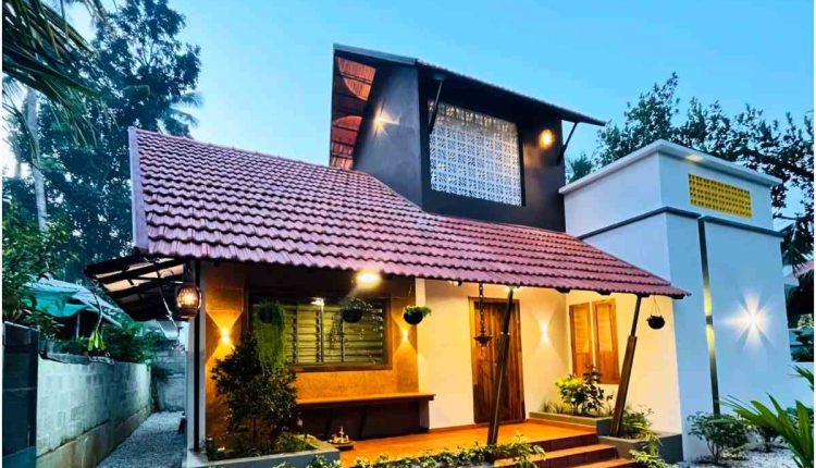 Traditional Home Build In 4.5 Cent For 19 Lakh